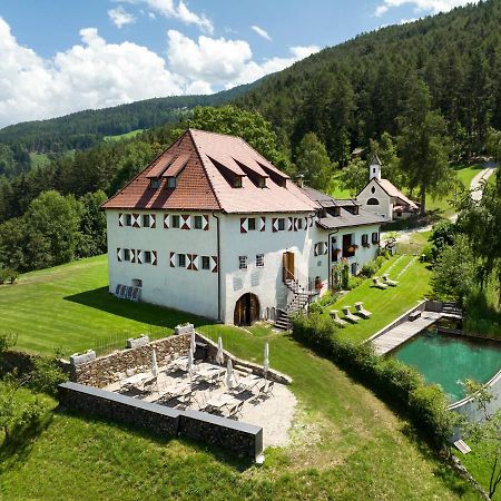 Ansitz Fonteklaus Hotell Laion Exteriör bild