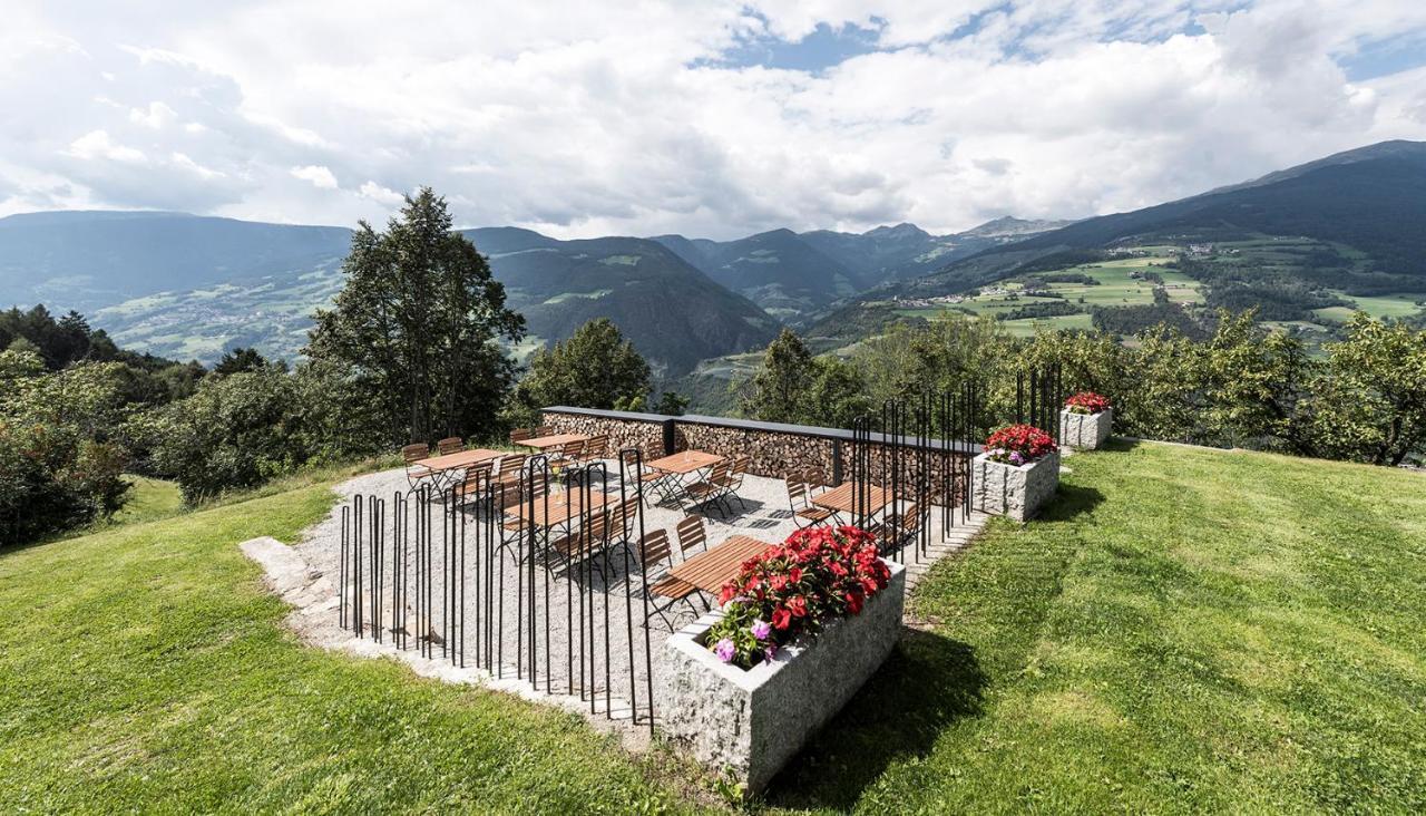Ansitz Fonteklaus Hotell Laion Exteriör bild